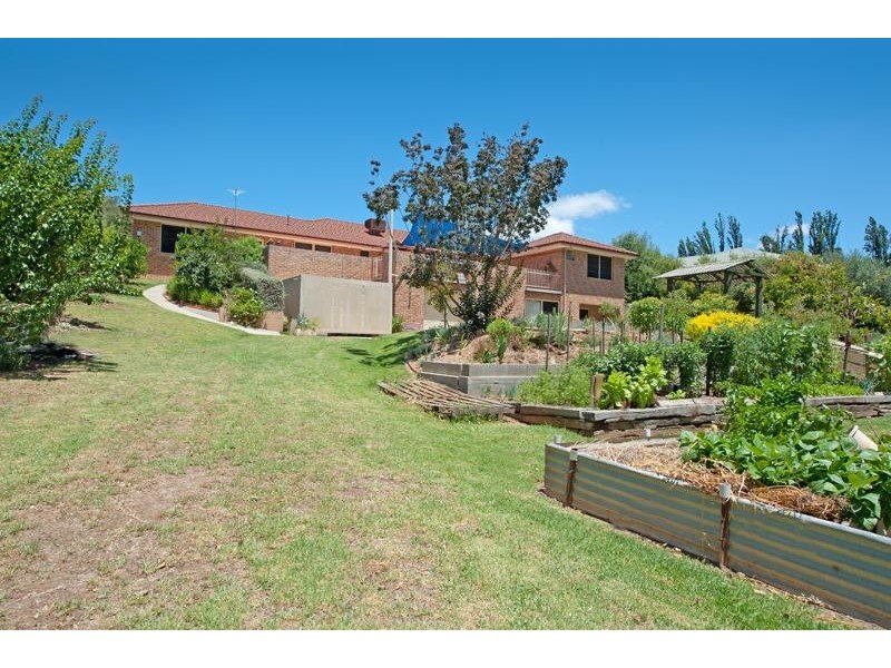4 Bindi Court, Lavington NSW 2641