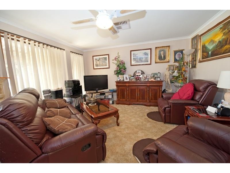 671 Centaur Road, Lavington NSW 2641