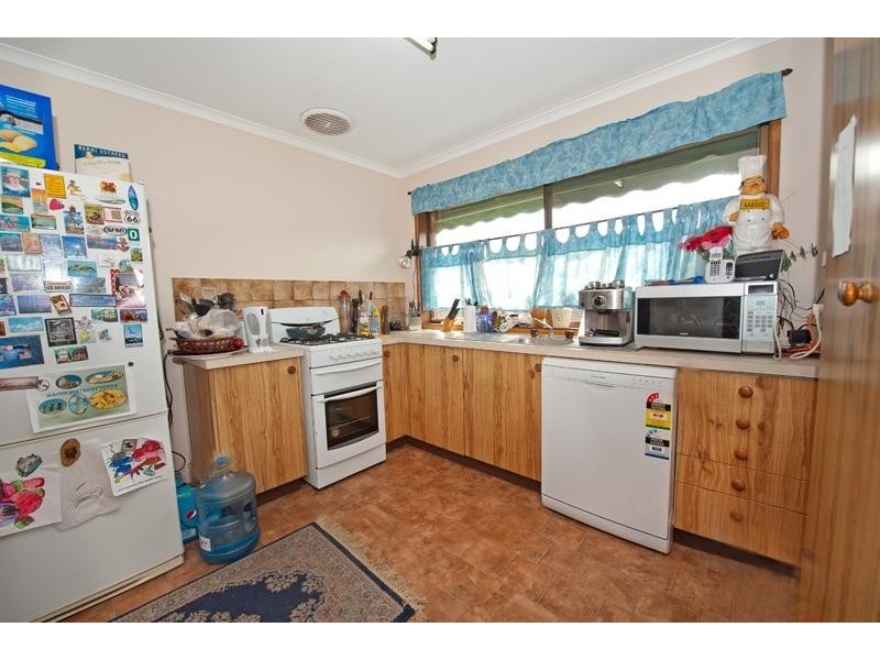 671 Centaur Road, Lavington NSW 2641