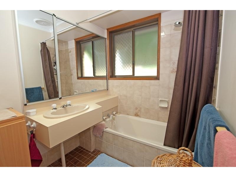 671 Centaur Road, Lavington NSW 2641