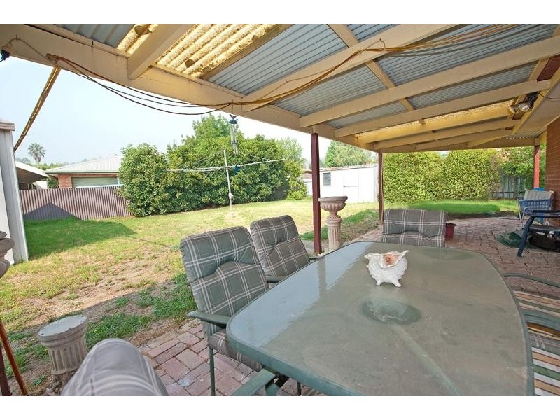 671 Centaur Road, Lavington NSW 2641
