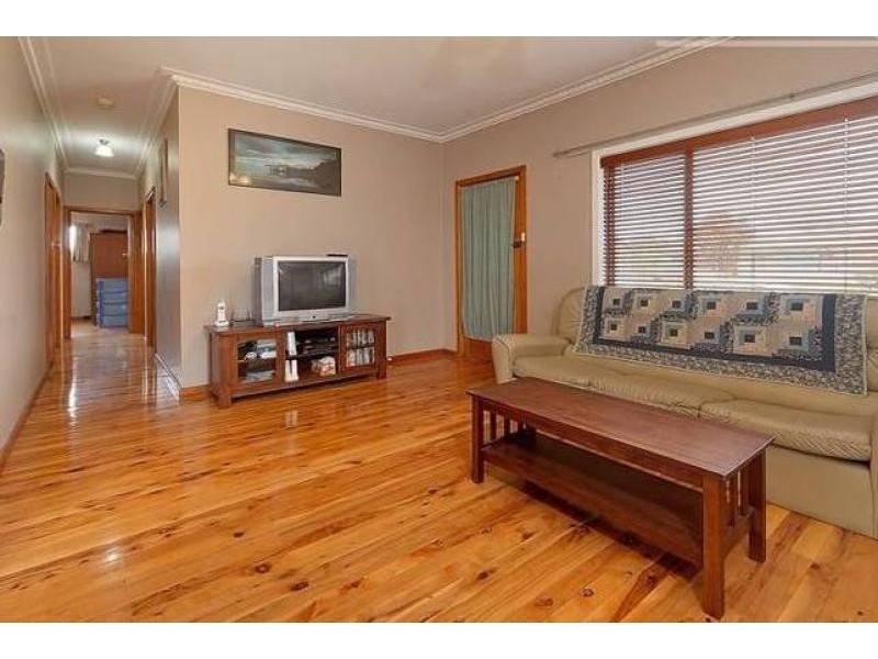 398 Eden Street LAVINGTON 2641, Lavington NSW 2641
