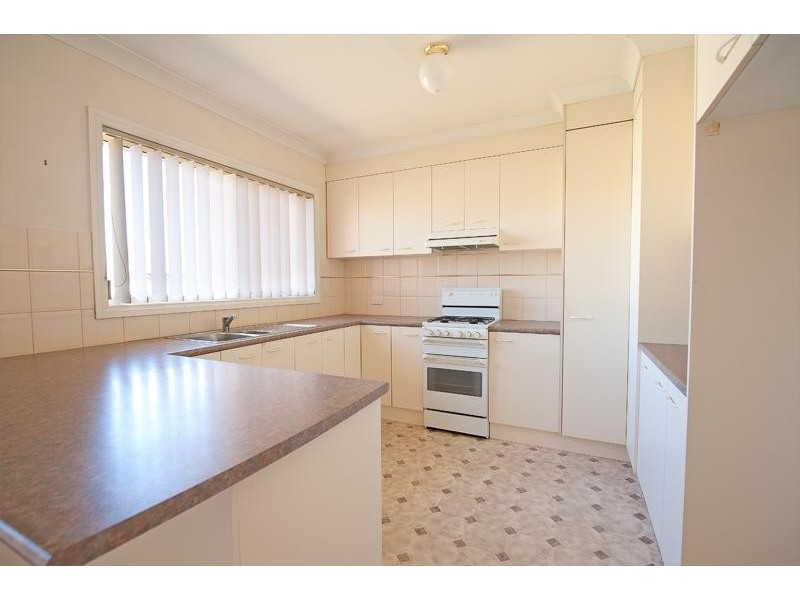 2/225 Alexandra Street, East Albury NSW 2640