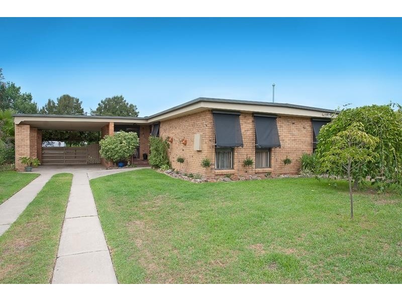 331 Haines Court LAVINGTON 2641, Lavington NSW 2641