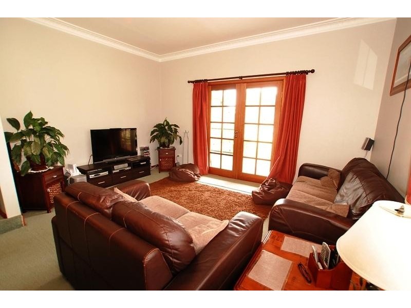 930 Tullimbar Street, North Albury NSW 2640