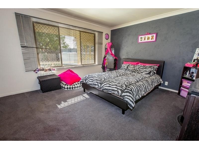 398 Lucinda Court, Lavington NSW 2641