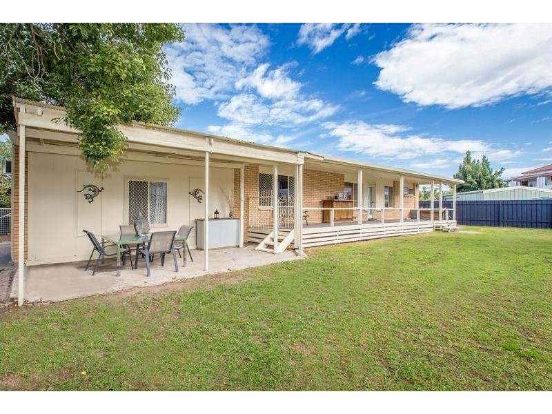 398 Lucinda Court, Lavington NSW 2641