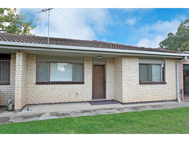 4/425 Urana Road, Lavington NSW 2641