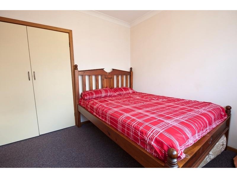 4/425 Urana Road, Lavington NSW 2641