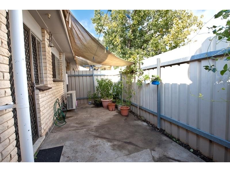 4/425 Urana Road, Lavington NSW 2641