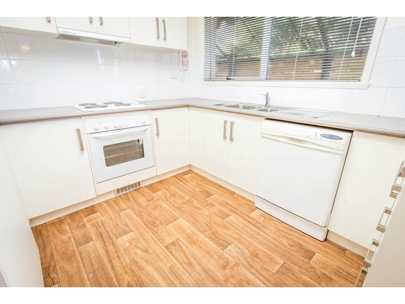 314 Cheyenne Drive, Lavington NSW 2641