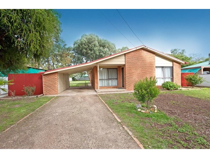 72 Huon Street, Jindera NSW 2642