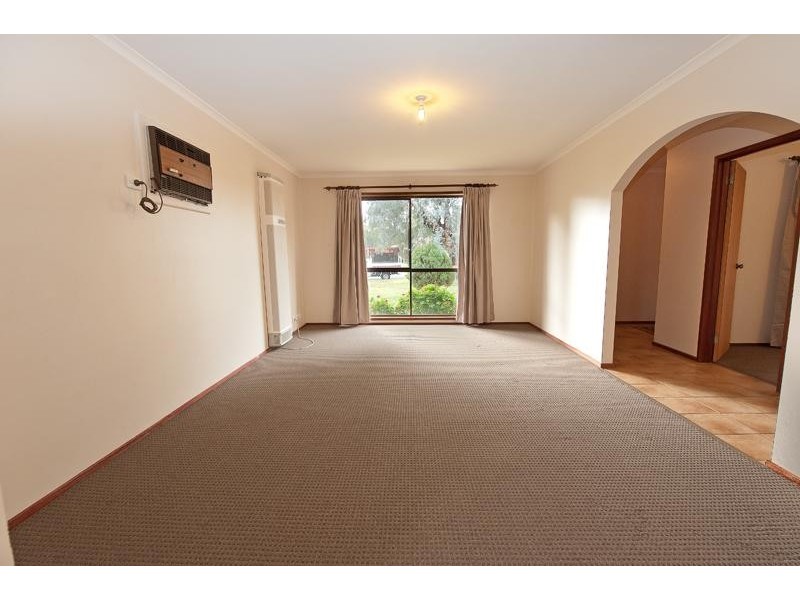 72 Huon Street, Jindera NSW 2642