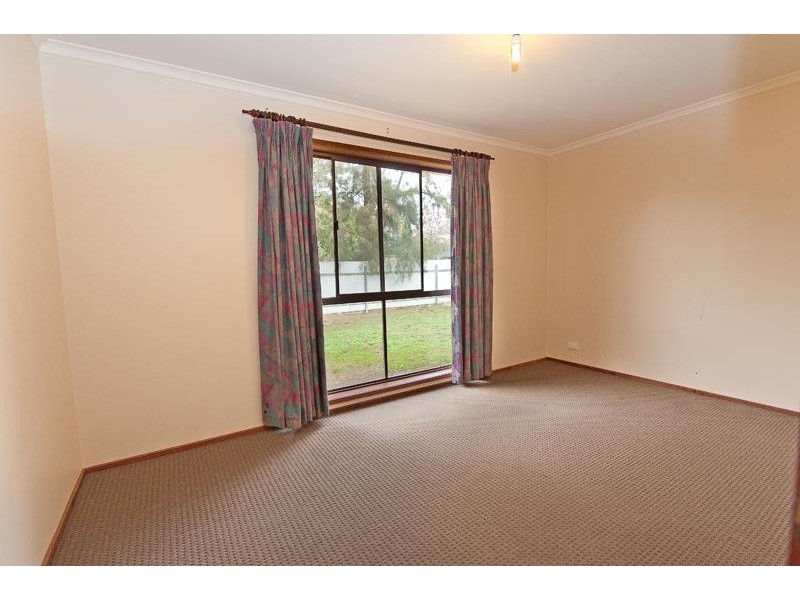 72 Huon Street, Jindera NSW 2642