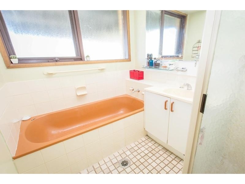 17 Kensington Court, Thurgoona NSW 2640