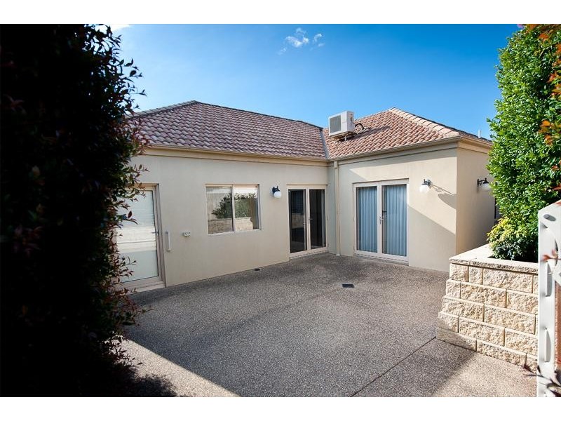 1/1 Murray Place, Bellbridge VIC 3691