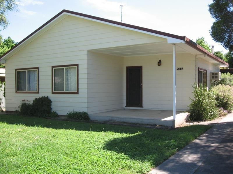 552 Roach Street LAVINGTON 2641, Lavington NSW 2641