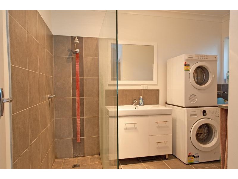 2/714 Alma Street, Albury NSW 2640