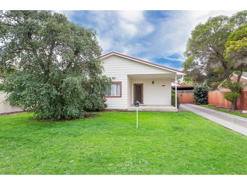 552 Roach Street, Lavington NSW 2641