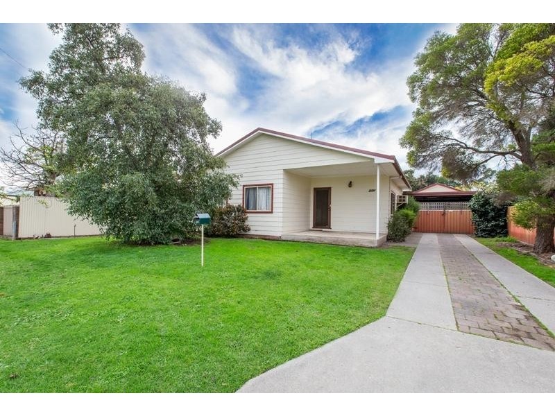 552 Roach Street, Lavington NSW 2641