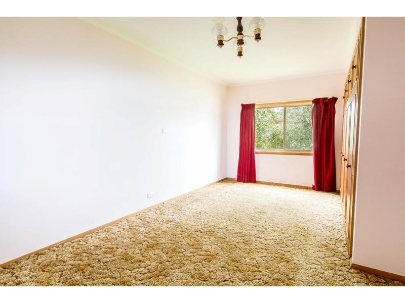 552 Roach Street, Lavington NSW 2641