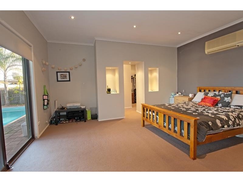 725 Wandoo Crescent, Albury NSW 2640