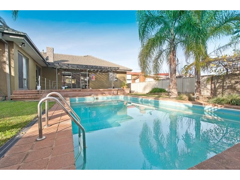 725 Wandoo Crescent, Albury NSW 2640