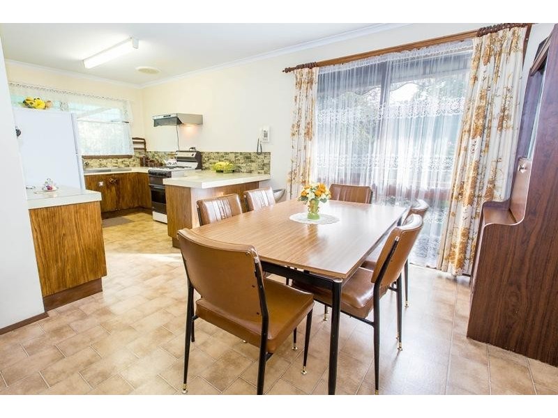 333 Haines Court, Lavington NSW 2641