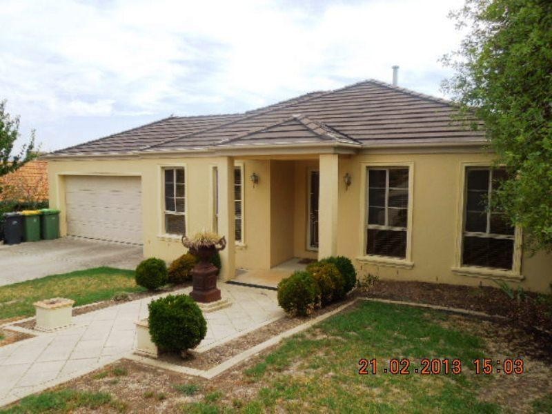 1 Gould Avenue WEST ALBURY 2640, West Albury NSW 2640