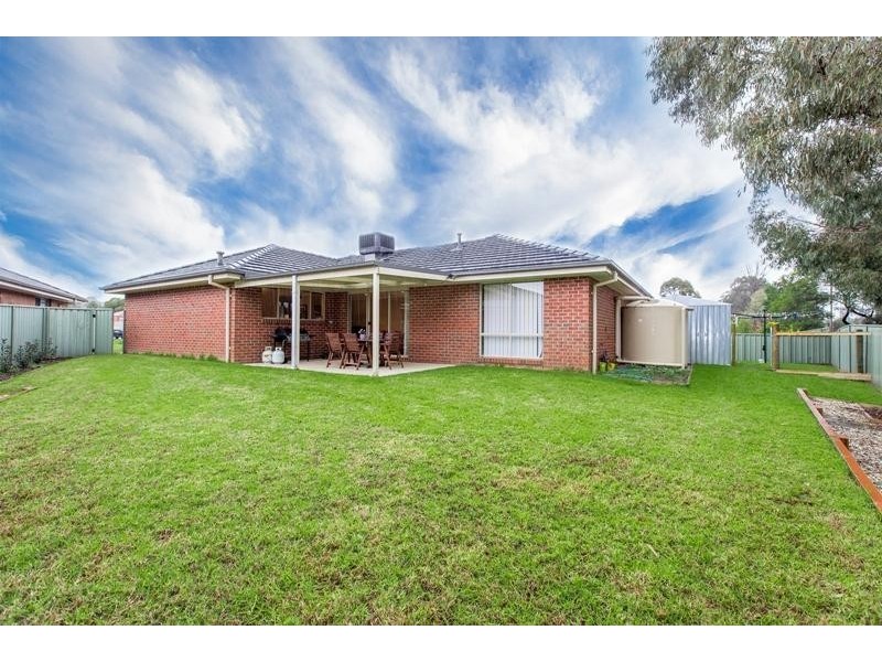 4 Snowgum Place, Thurgoona NSW 2640