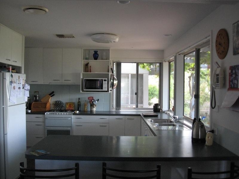 14 Sunrise Terrace, East Albury NSW 2640