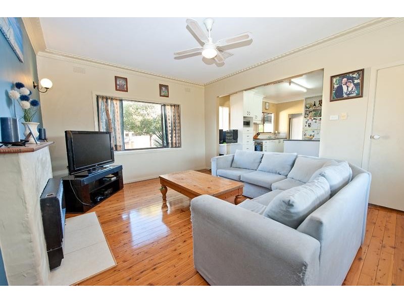 557 Seymour Street, Lavington NSW 2641