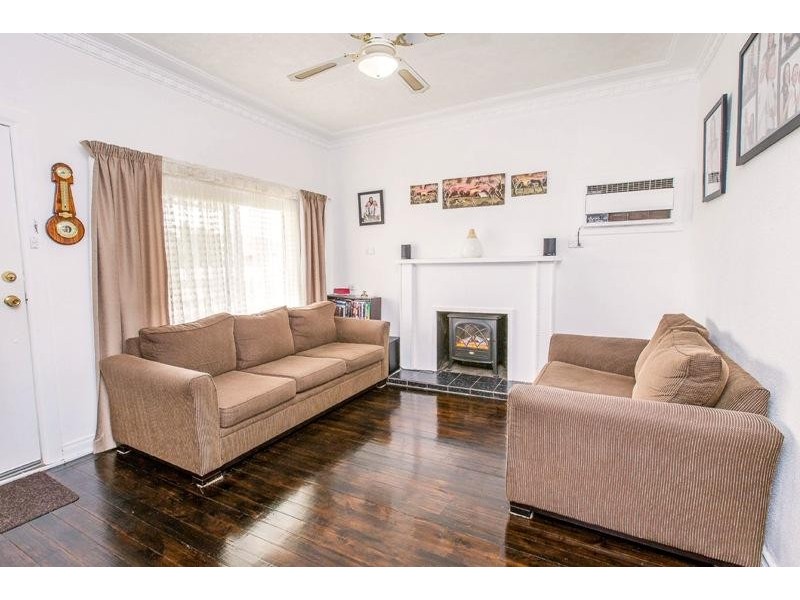531 Comans Avenue, Lavington NSW 2641