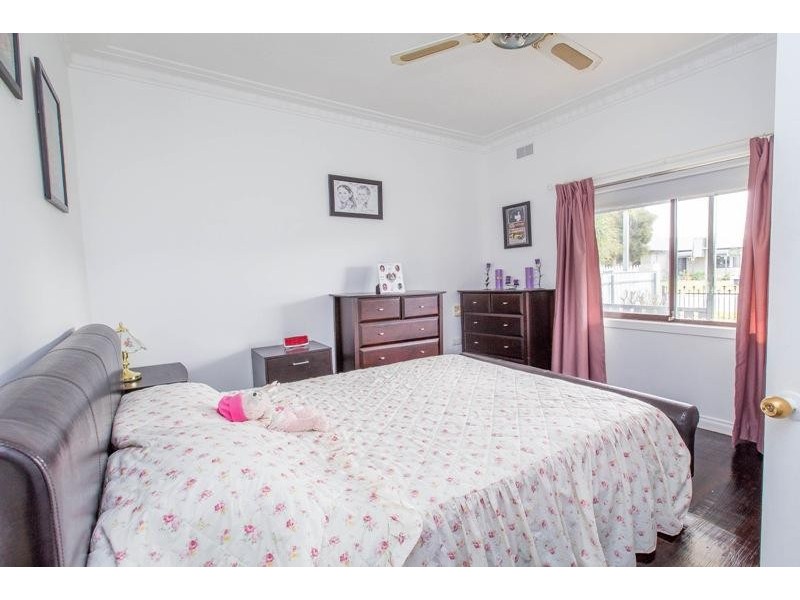 531 Comans Avenue, Lavington NSW 2641