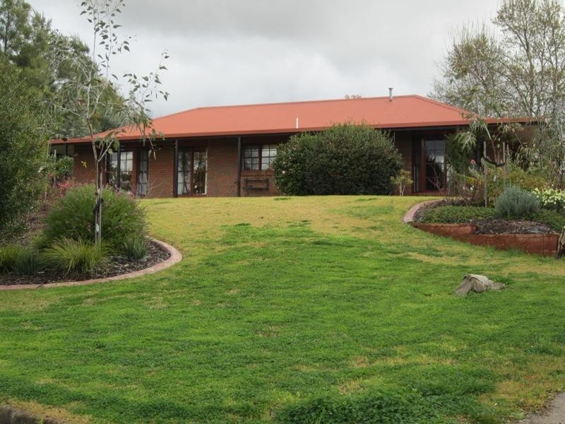 84 Kosciusko  Road, Thurgoona NSW 2640