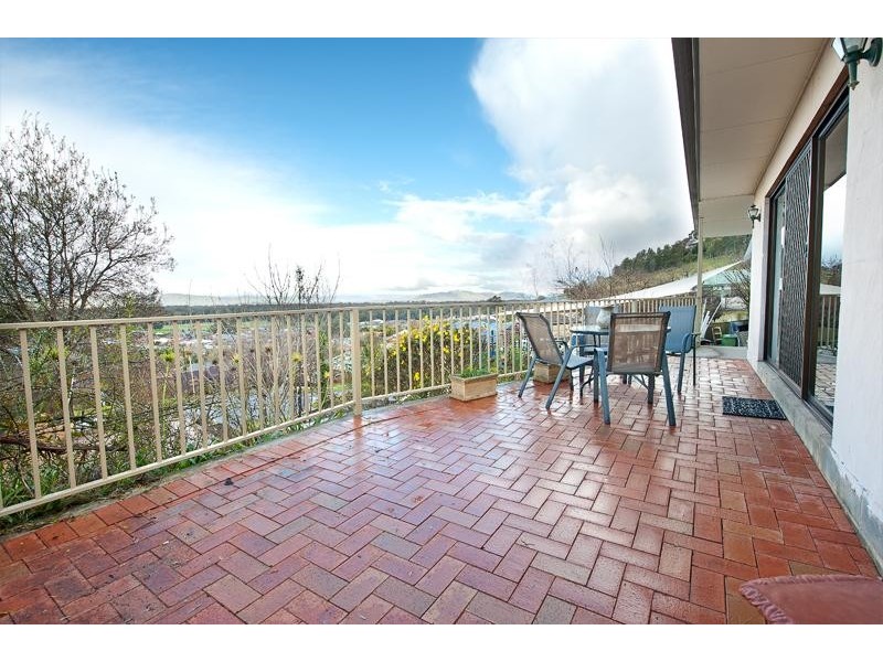 9 Ronald Place, East Albury NSW 2640