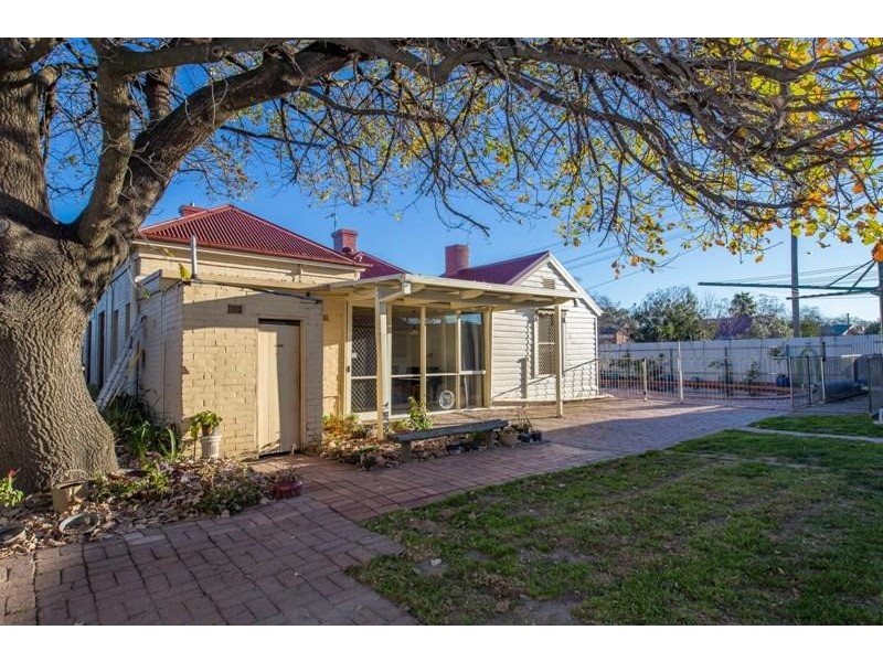 354 Tribune Street, Albury NSW 2640