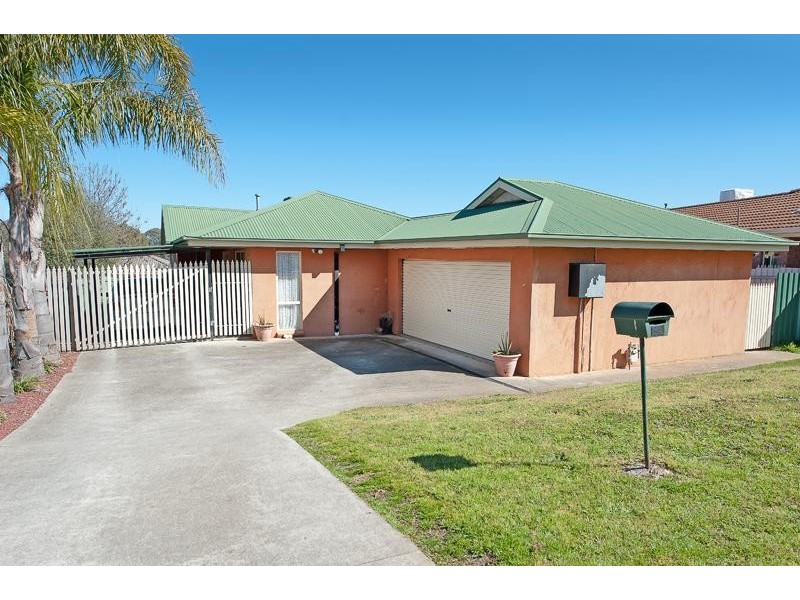 82 Maryville Way, Thurgoona NSW 2640