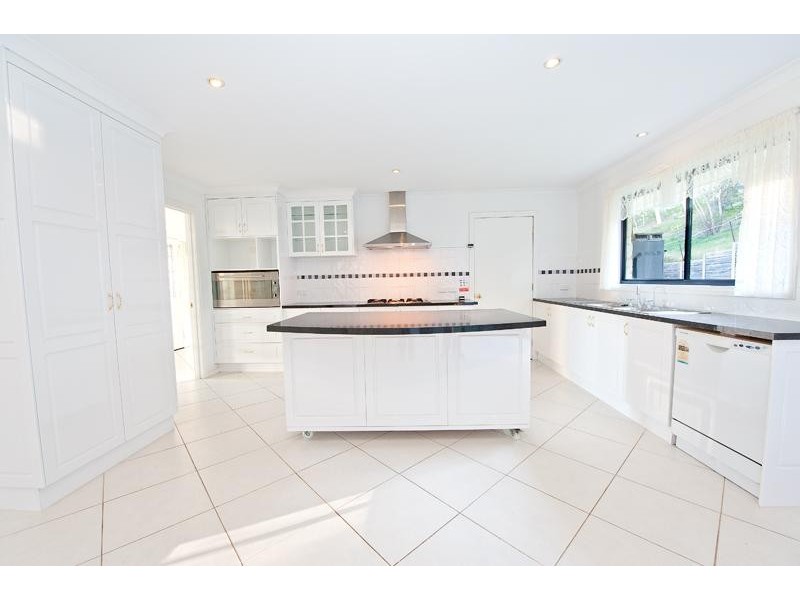 31 Mace Ct, Albury NSW 2640