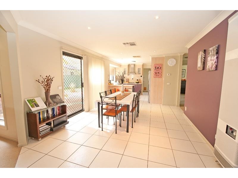 3 Tabitha Court, East Albury NSW 2640