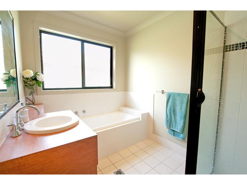 3 Tabitha Court, East Albury NSW 2640