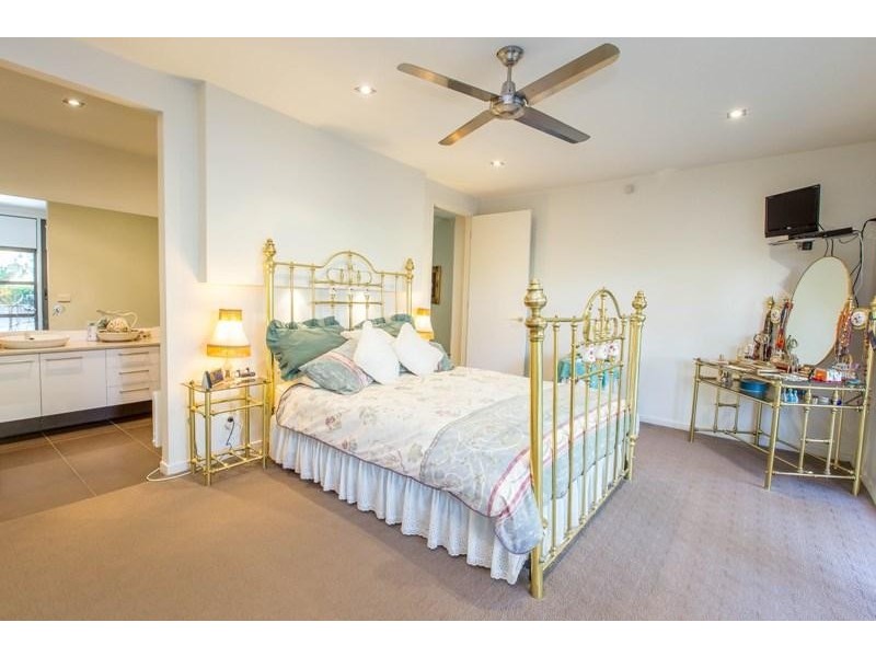 2 Parkland Drive, Wodonga VIC 3690