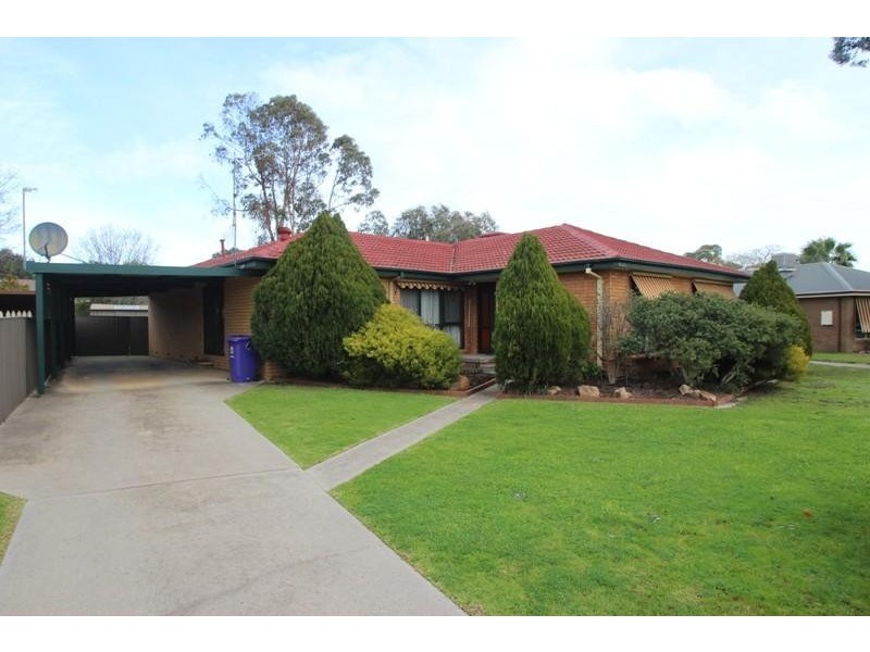 113 Hotham Circuit, Thurgoona NSW 2640