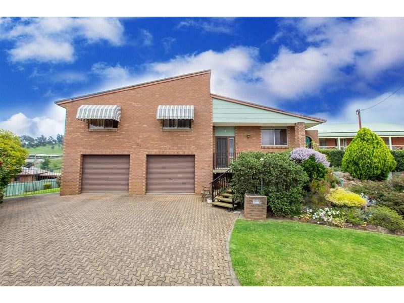 505 Munro Street, Hamilton Valley NSW 2641