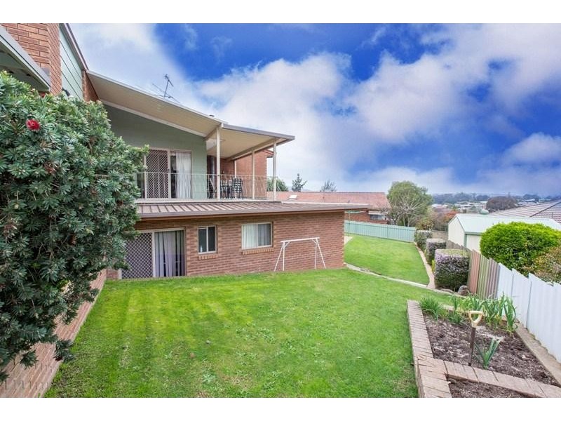 505 Munro Street, Hamilton Valley NSW 2641