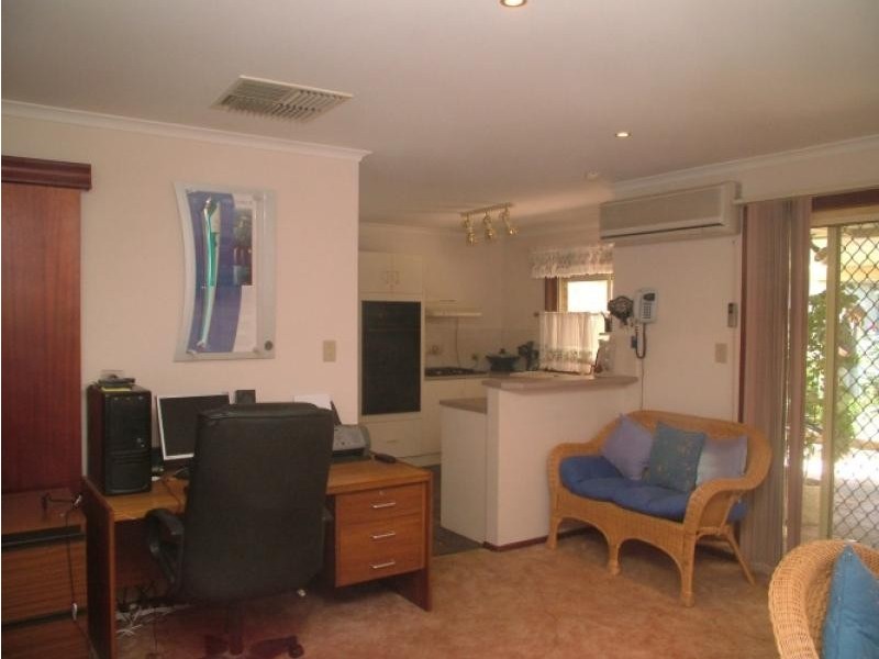 2 Smugglers Drive SEAFORD RISE 5169, Seaford Rise SA 5169