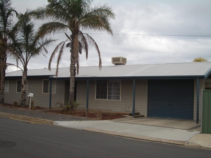12 David Street CHRISTIES BEACH 5165, Christies Beach SA 5165