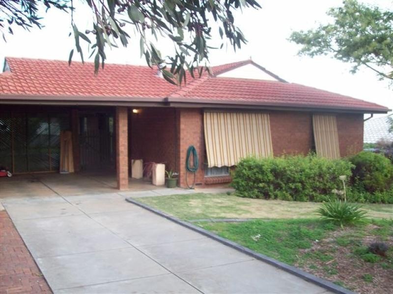 1 Suzanne Avenue MORPHETT VALE 5162, Morphett Vale SA 5162