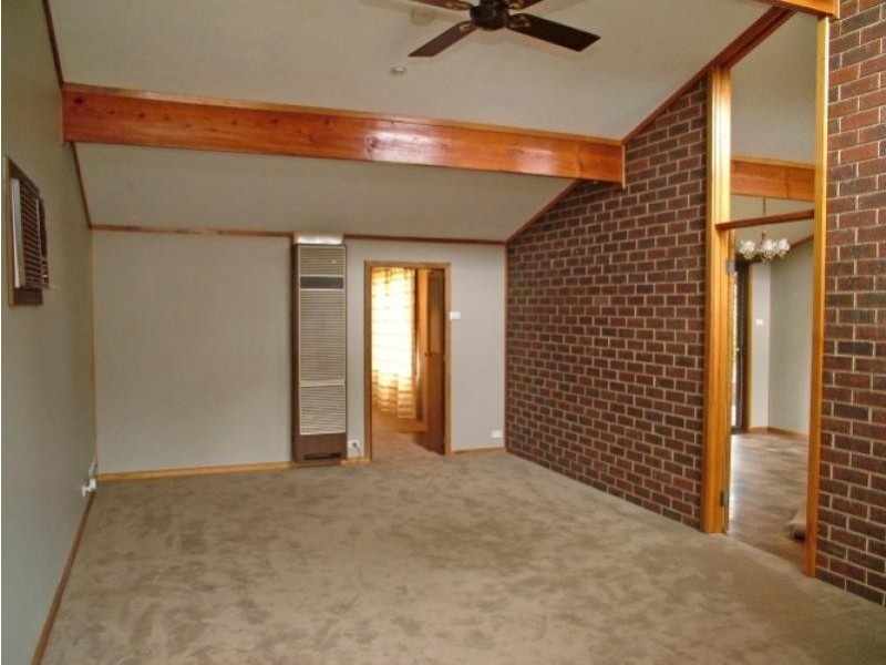 29 Education Road HAPPY VALLEY 5159, Happy Valley SA 5159