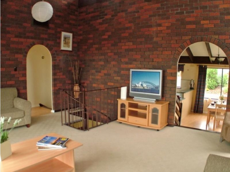 37 Darwendale Street HUNTFIELD HEIGHTS 5163, Huntfield Heights SA 5163